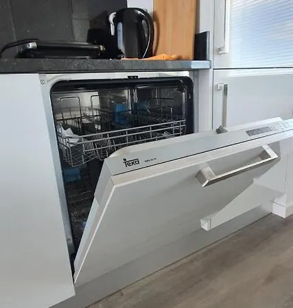 Daire T2-5m Aeroporto Cr7