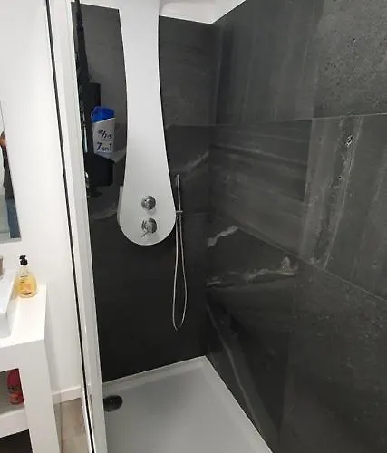 T2-5m Aeroporto Cr7 Santa Cruz (Madeira)